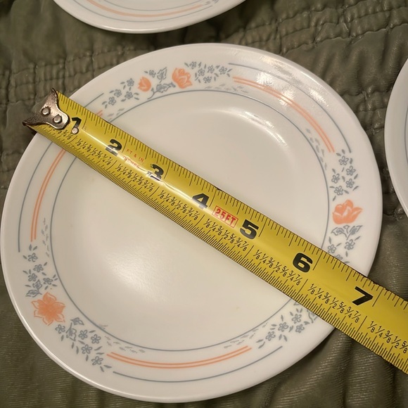 CORELLE Vintage Apricot Grove Bread & Butter Plates Set of 7 USA Great Condition - Picture 4 of 8